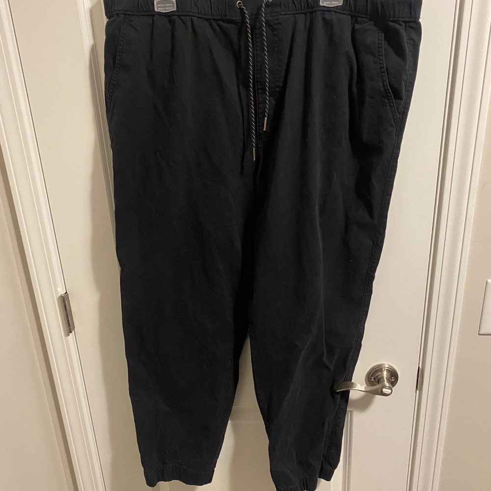 Black joggers xl